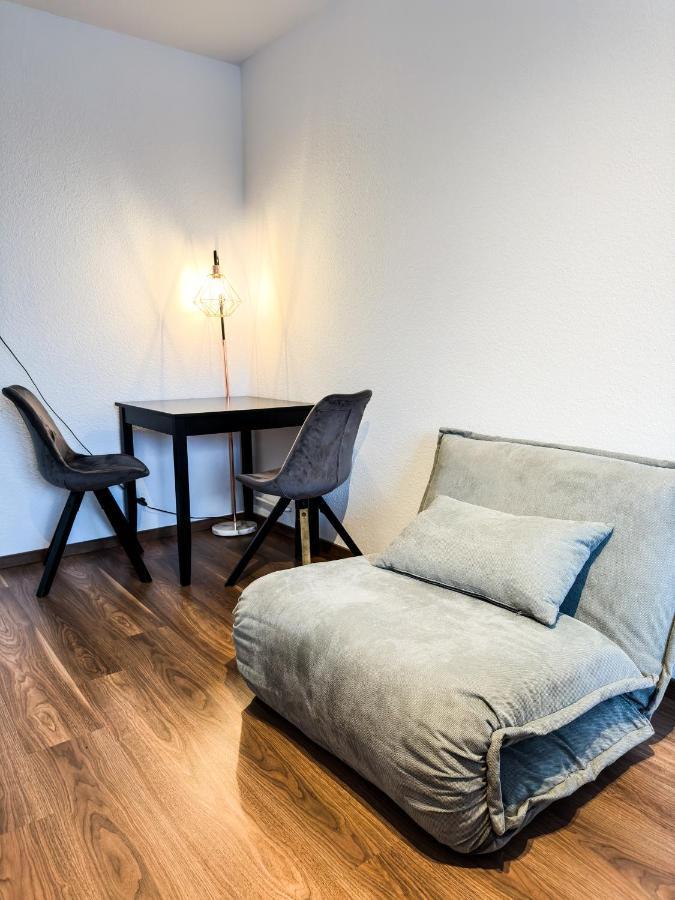 Apartment Fuer 3 Gaeste Kostenlose Parkplaetze Und Lift Hanôver Exterior foto